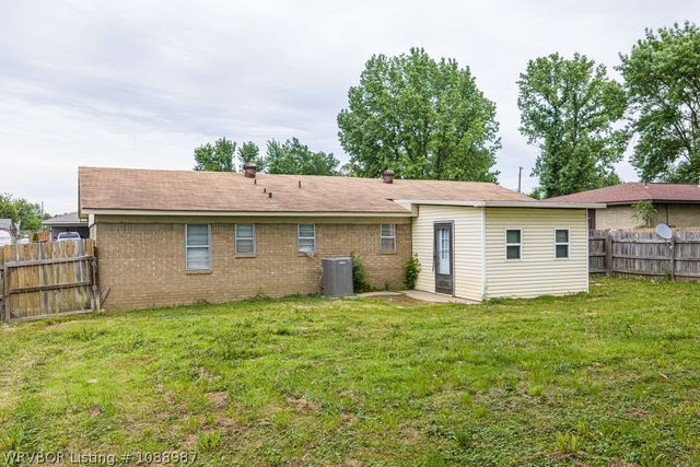3708 Terry Street, Van Buren, AR 72956