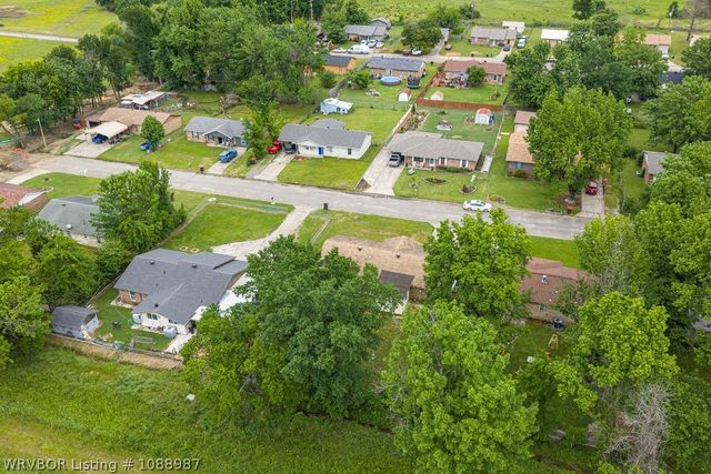 3708 Terry Street, Van Buren, AR 72956