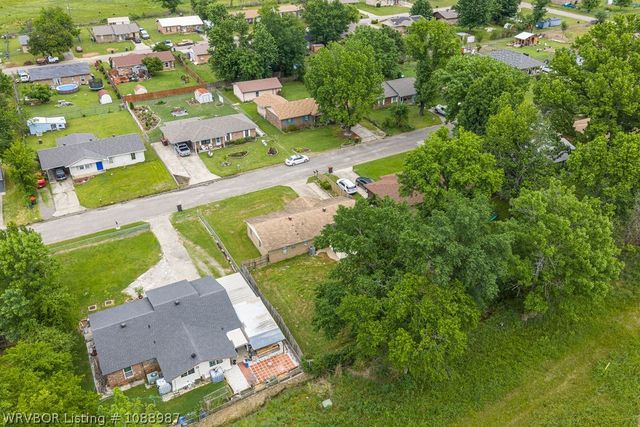 3708 Terry Street, Van Buren, AR 72956