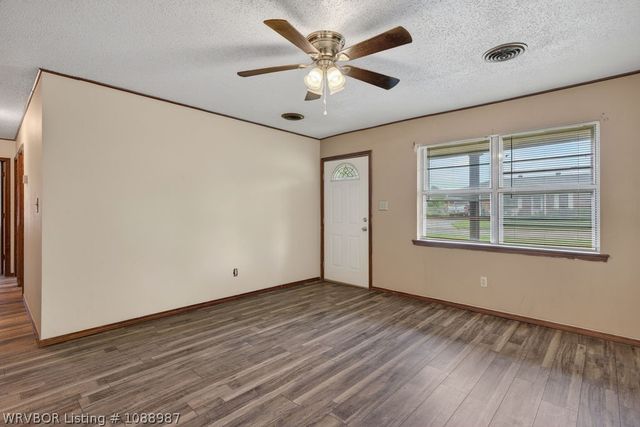 3708 Terry Street, Van Buren, AR 72956