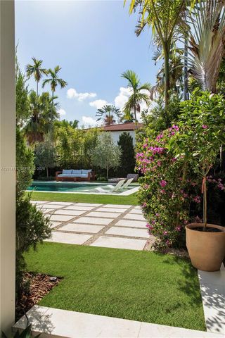 4430 Royal Palm Avenue, Miami Beach, FL 33140