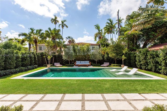 4430 Royal Palm Avenue, Miami Beach, FL 33140