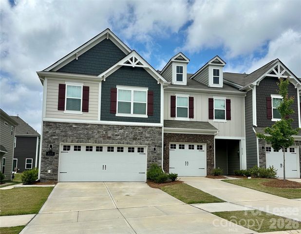 8116 Ramsburg Drive, Charlotte, NC 28269