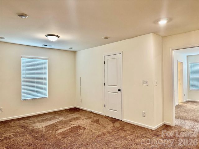 8116 Ramsburg Drive, Charlotte, NC 28269