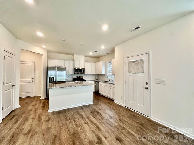 8116 Ramsburg Drive, Charlotte, NC 28269