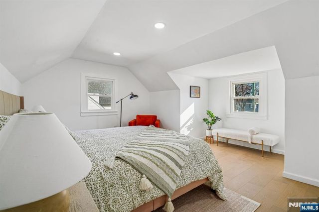 127 E Village Circle, Paramus, NJ 07652