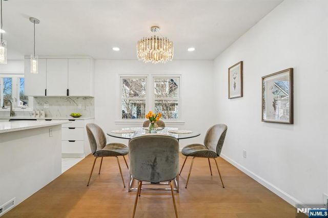 127 E Village Circle, Paramus, NJ 07652