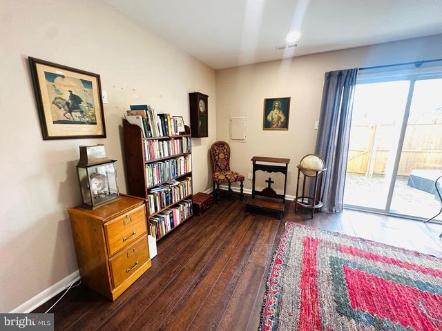 126 N STATION ST, Telford, PA 18969