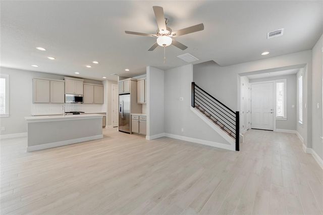 2605 Sam Bass RD 91, Round Rock, TX 78681