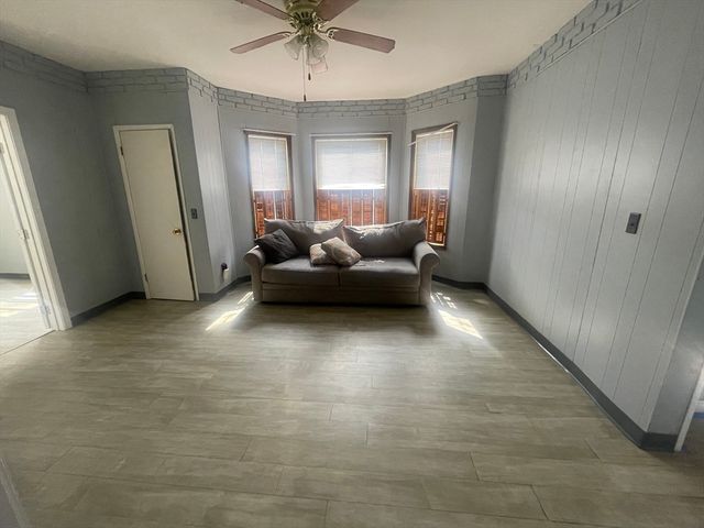 20 Garfield Street 1, Taunton, MA 02780