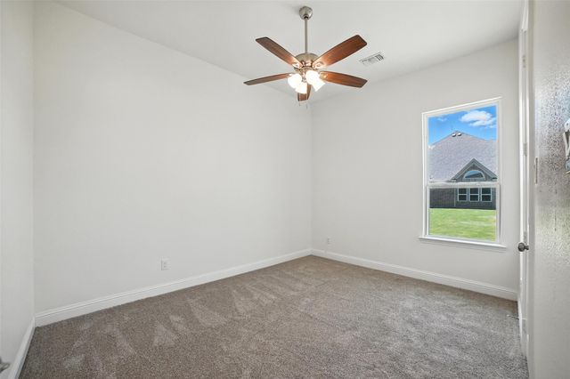 2616 Morning Mist Lane, Nevada, TX 75173