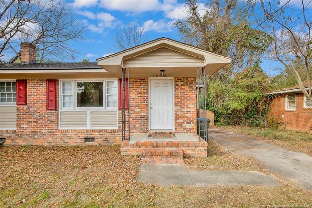 1672 Wellons Drive, Fayetteville, NC 28304