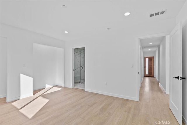 6842 Cedros Avenue, Van Nuys, CA 91405