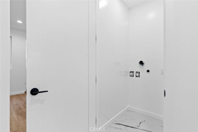 6842 Cedros Avenue, Van Nuys, CA 91405