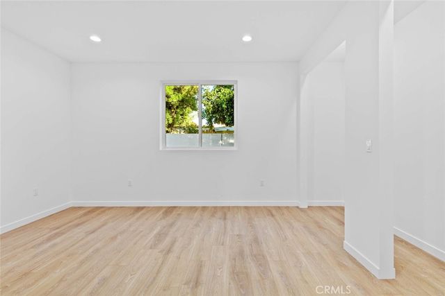 6842 Cedros Avenue, Van Nuys, CA 91405