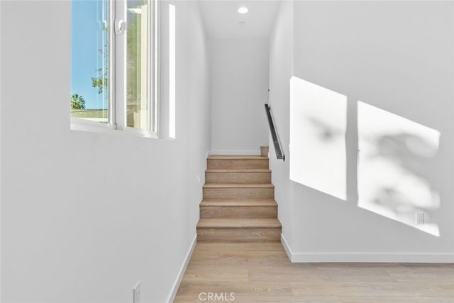 6842 Cedros Avenue, Van Nuys, CA 91405