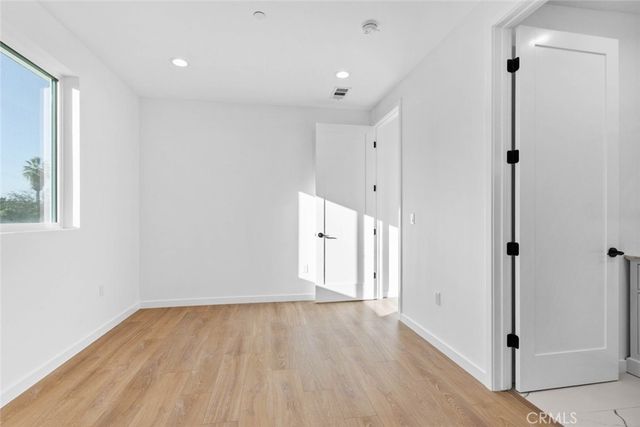 6842 Cedros Avenue, Van Nuys, CA 91405