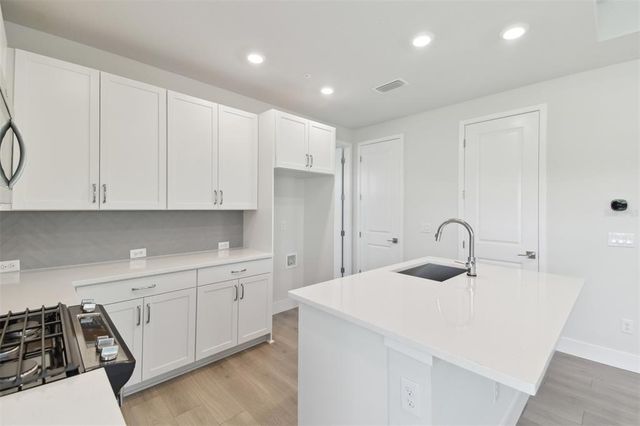 4717 W MCCOY STREET 2, Tampa, FL 33616