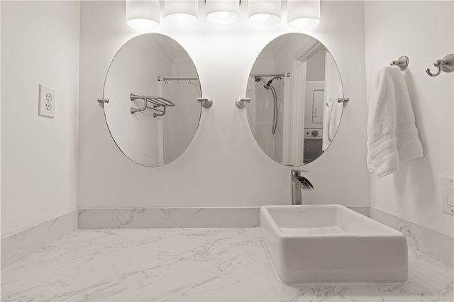 1000 Mallery Street Ext B5, St Simons Island, GA 31522