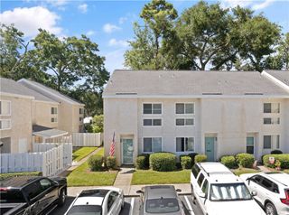 1000 Mallery Street Ext B5, St Simons Island, GA 31522