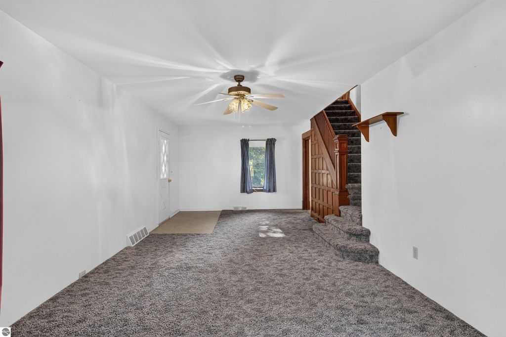 Image 13 of property listing at 3117 W Beal City Road, Weidman, MI 48893
