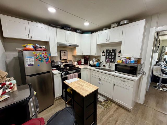 2135 Pine St, Ceres, CA 95307