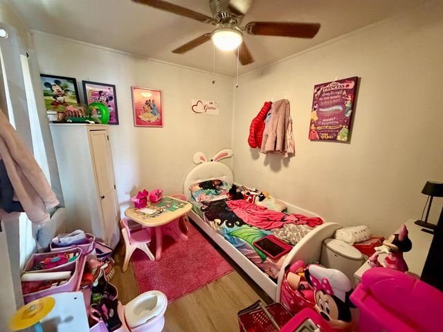 2135 Pine St, Ceres, CA 95307