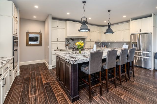 9909 Decatur Road, Marion, IL 62959