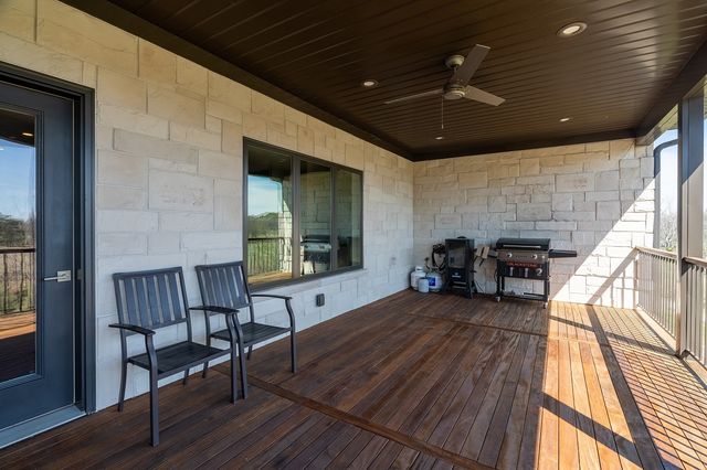 9909 Decatur Road, Marion, IL 62959