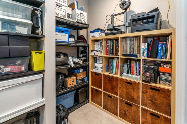 9909 Decatur Road, Marion, IL 62959