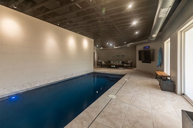 9909 Decatur Road, Marion, IL 62959