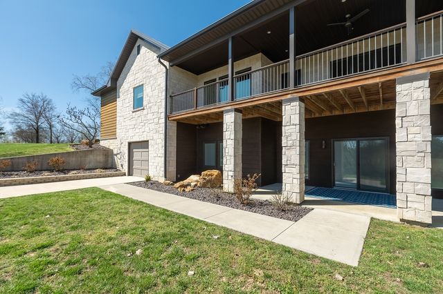 9909 Decatur Road, Marion, IL 62959