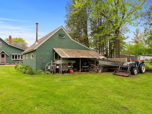 1350 MEMORIAL DRIVE, Sturgeon Bay, WI 54235