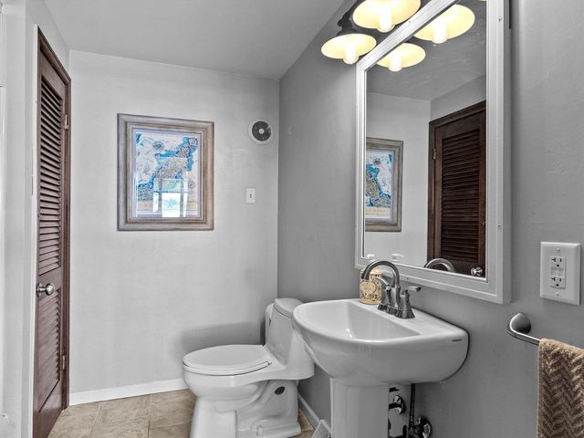 1350 MEMORIAL DRIVE, Sturgeon Bay, WI 54235