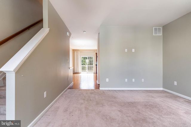 7427 WILLOW VIEW LN, Glen Burnie, MD 21060