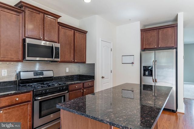 7427 WILLOW VIEW LN, Glen Burnie, MD 21060