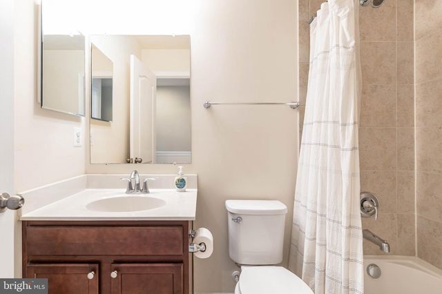 7427 WILLOW VIEW LN, Glen Burnie, MD 21060