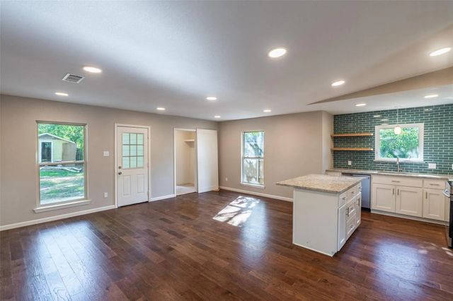 3105 Mitchell Street, Greenville, TX 75402