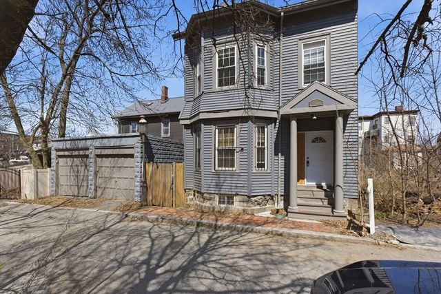 1 Copeland Pl, Boston, MA 02119