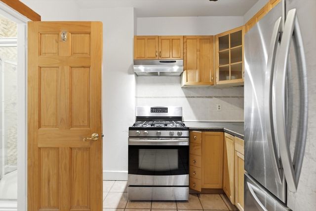 1 Copeland Pl, Boston, MA 02119