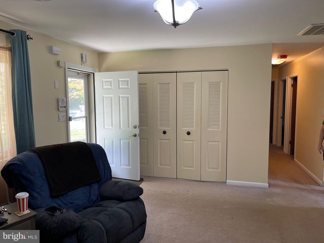 231 CHEROKEE DR, Browns Mills, NJ 08015