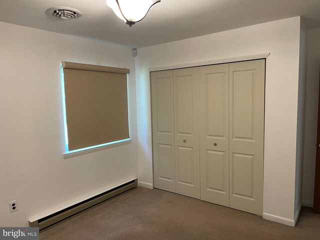 231 CHEROKEE DR, Browns Mills, NJ 08015