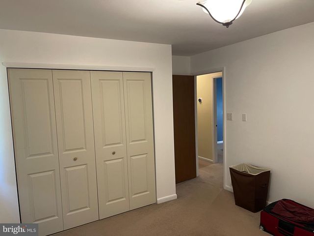 231 CHEROKEE DR, Browns Mills, NJ 08015