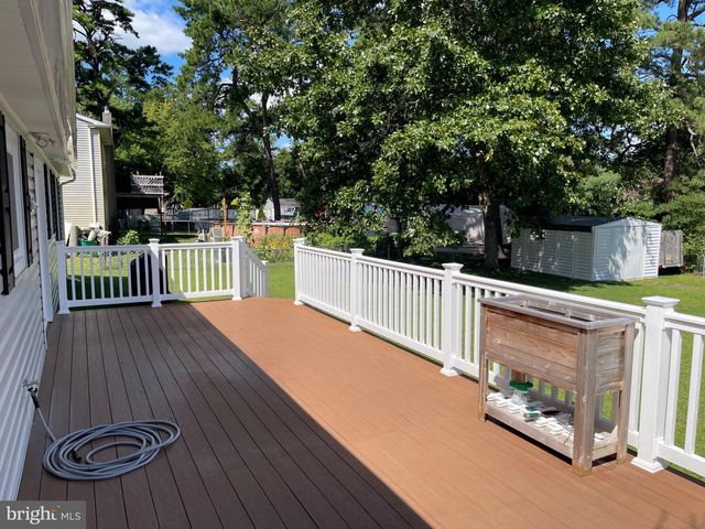 231 CHEROKEE DR, Browns Mills, NJ 08015
