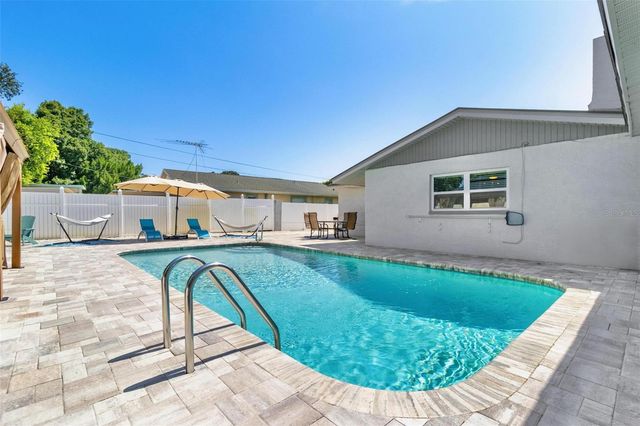 5127 CAESAR WAY S, St Petersburg, FL 33712