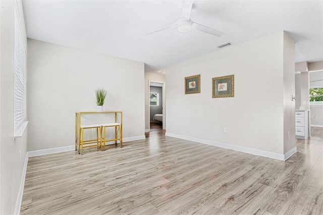 5127 CAESAR WAY S, St Petersburg, FL 33712