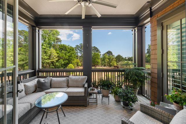 250 Island Park Drive 202, Charleston, SC 29492