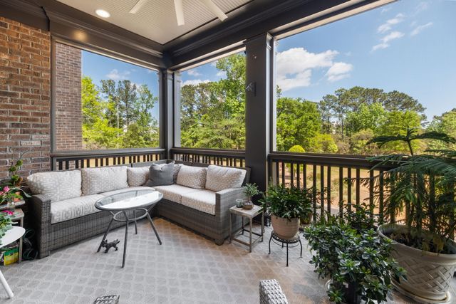 250 Island Park Drive 202, Charleston, SC 29492