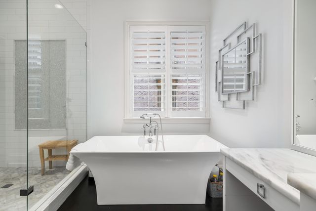 250 Island Park Drive 202, Charleston, SC 29492