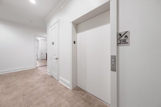 250 Island Park Drive 202, Charleston, SC 29492